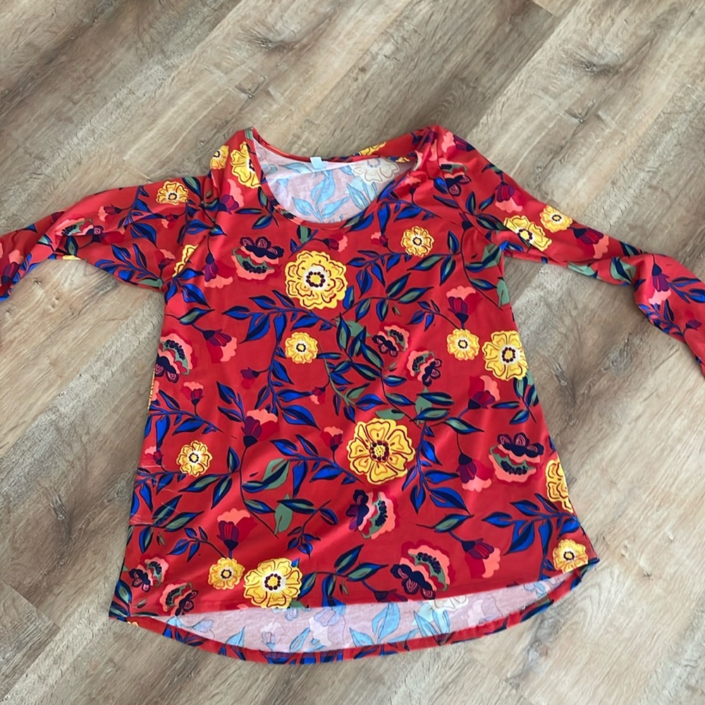 EUC- Lularoe Lynnae - Size XXL